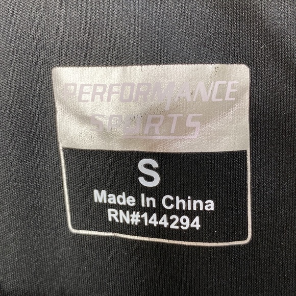 Mens compression performance Athletic top - Picture 2 of 2